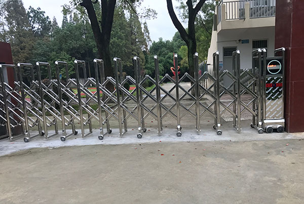 電動(dòng)伸縮門